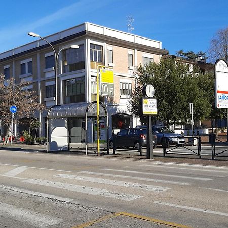 Travellers Lodge Bed & Rooms Treviso Bagian luar foto