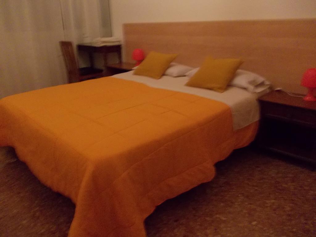 Travellers Lodge Bed & Rooms Treviso Ruang foto