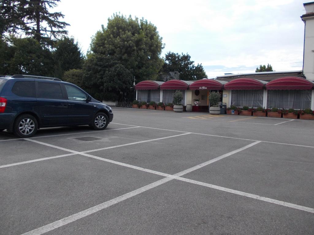 Travellers Lodge Bed & Rooms Treviso Bagian luar foto