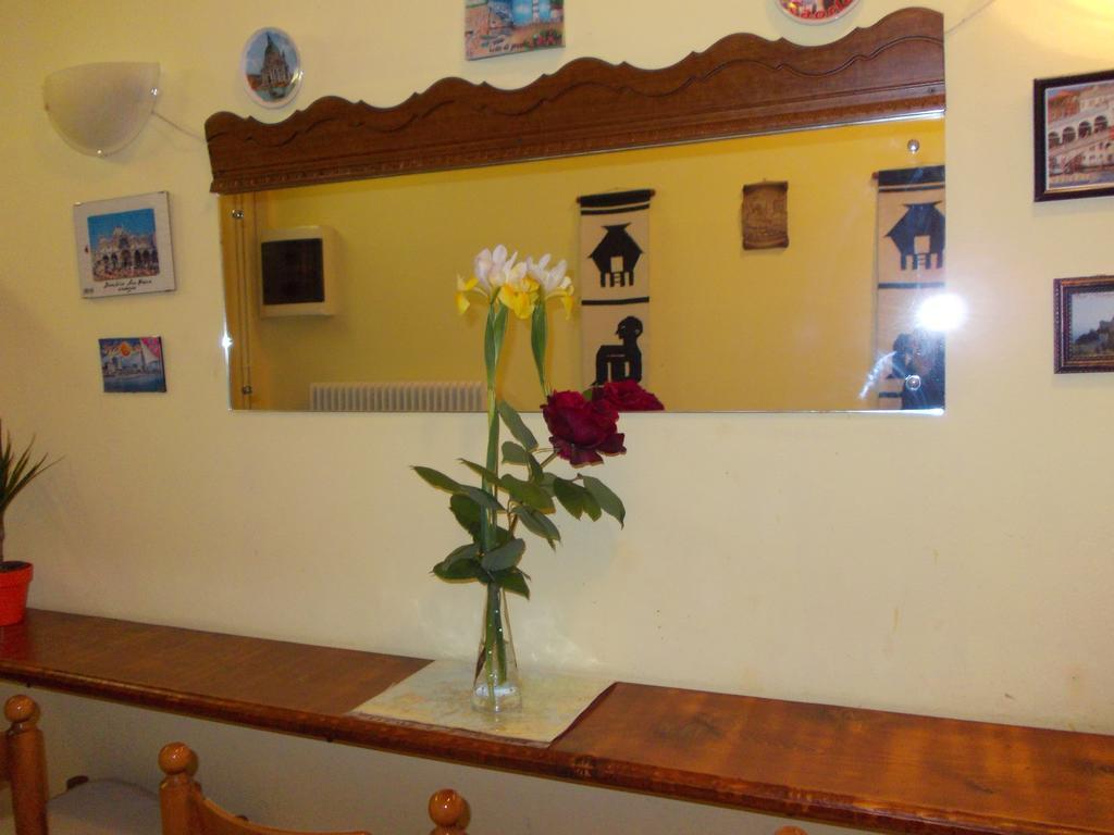 Travellers Lodge Bed & Rooms Treviso Bagian luar foto